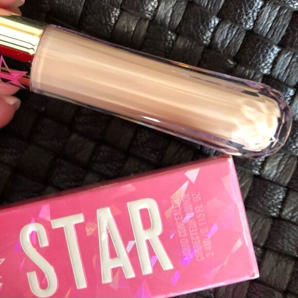 JEFFREE STAR - NWT - Magic Star Concealer in C9.5 (Light Skin/Golden Undertones) - Picture 3 of 15